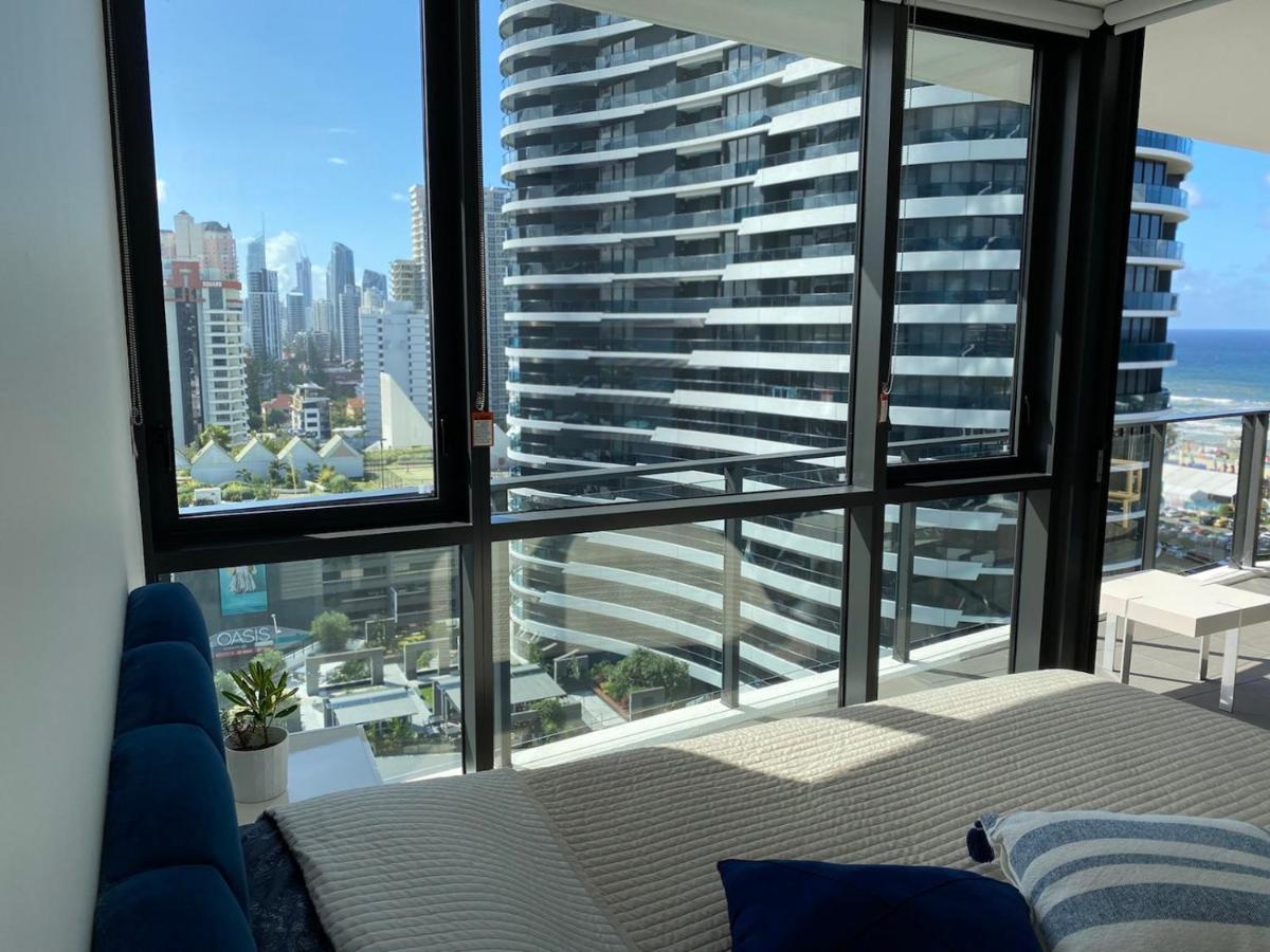 Koko Luxury Apartment In Broadbeach Гоулд Коуст Екстериор снимка